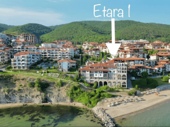 One-bedroom apartment with pool view in Etara 1, Sveti Vlas, Bulgaria.