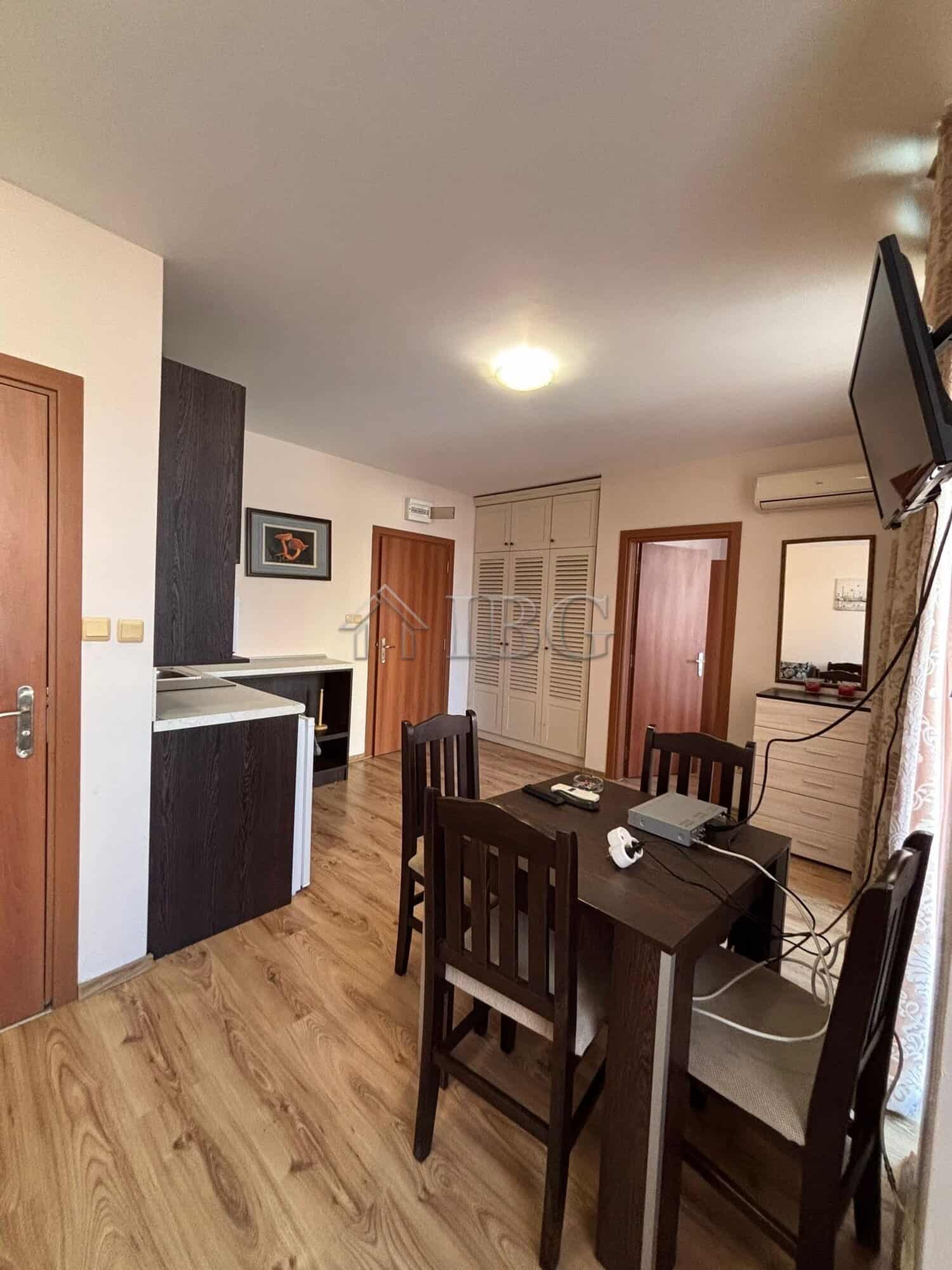 Bright interior of a 1-bedroom apartment with 2 bathrooms in Dawn Park, Sunny Beach. Modern furnishi.