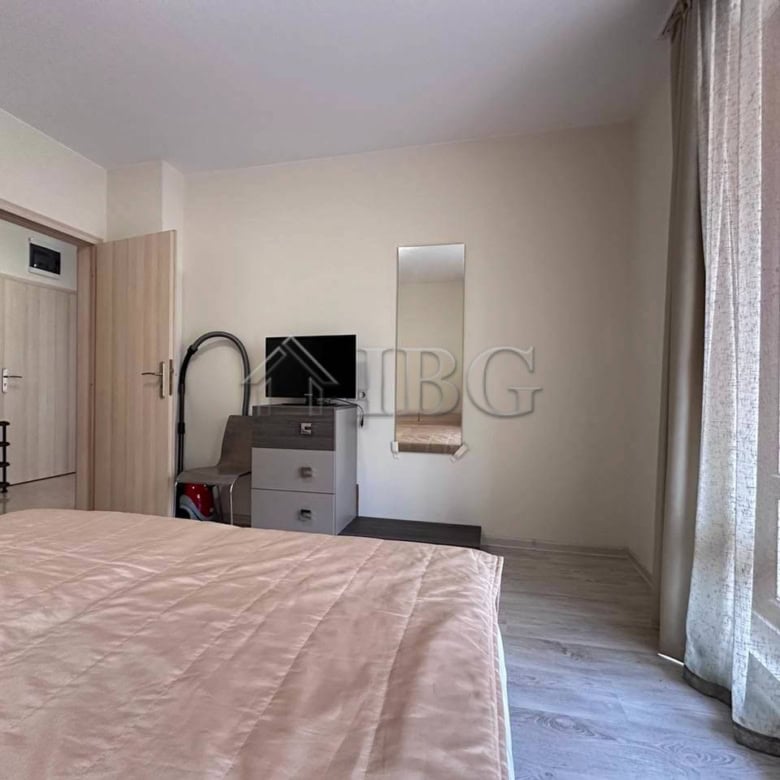 Spacious one-bedroom apartment in Star Dreams Complex, Sveti Vlas, offering comfort and modern ameni.