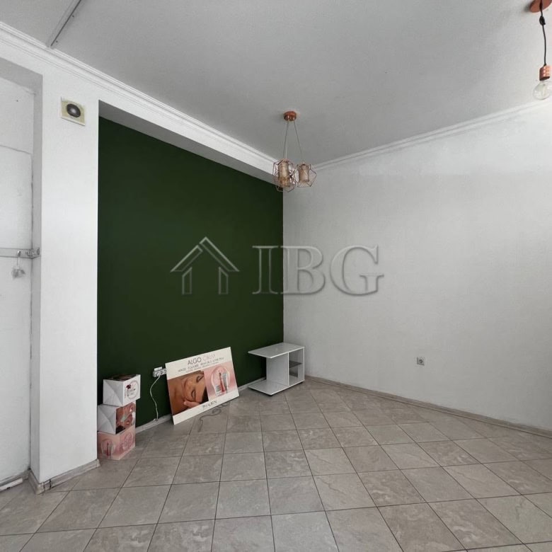 Office for Sale in Burgas, 75 sq.m., close to Sea Garden, ideal for business or investment.