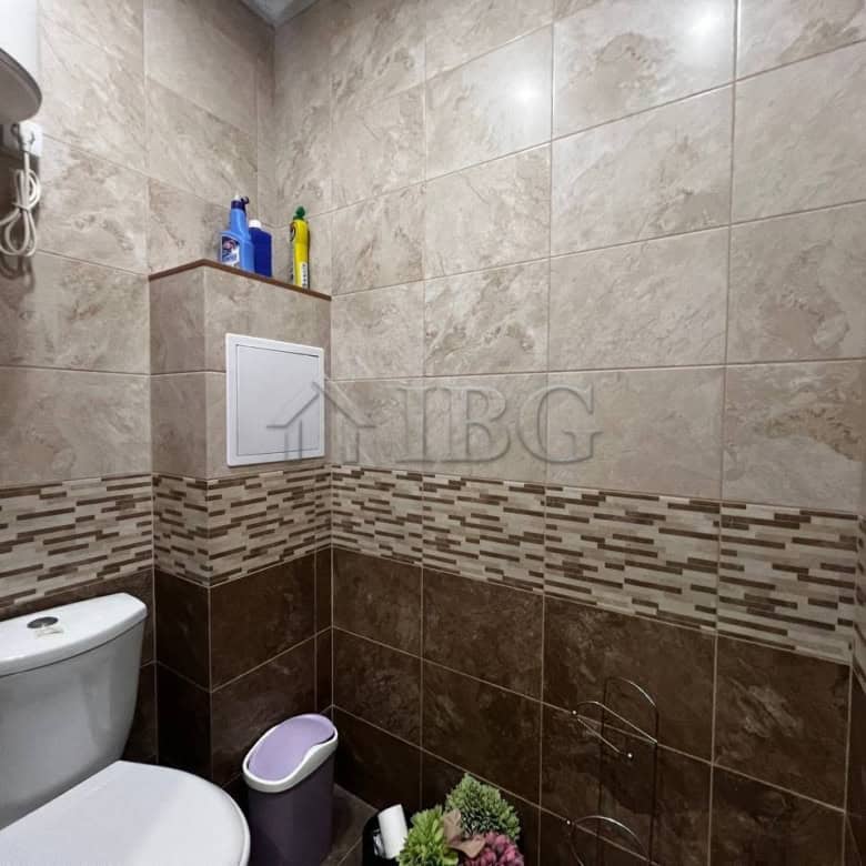 Office space for sale in Burgas, close to Sea Garden, 75 sq.m., ideal for business or professional u.