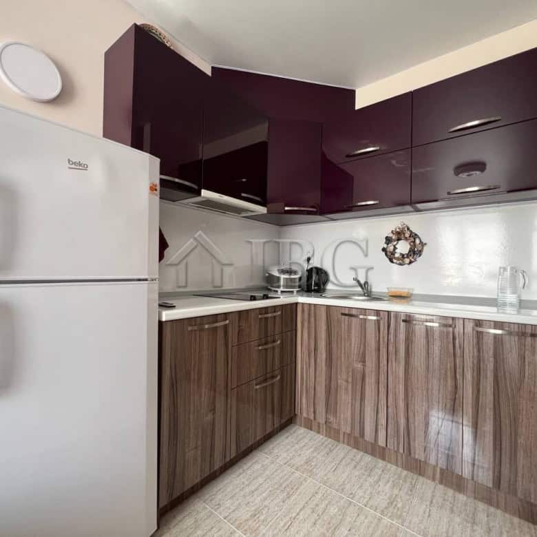 Modern 1-bedroom apartment with pool view in Sunny Beach, just 500m from the beach. Perfect for rela.