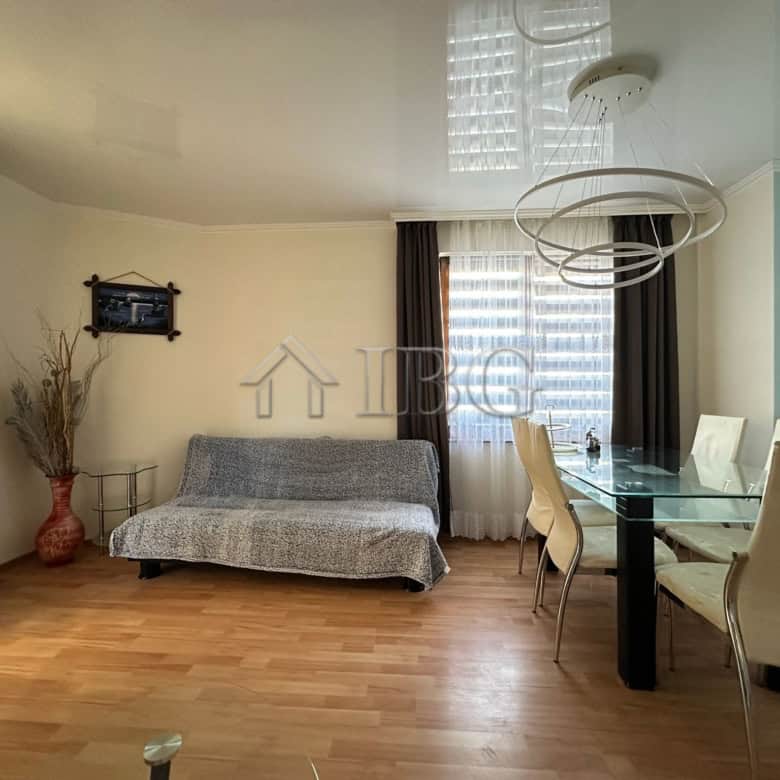 Bright living room with sofa and dining area in Star Fish Complex, Sveti Vlas.