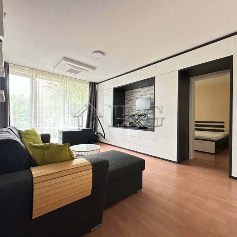 Ground floor 1-bedroom apartment with garden view at Crown Fort Club, Sveti Vlas.