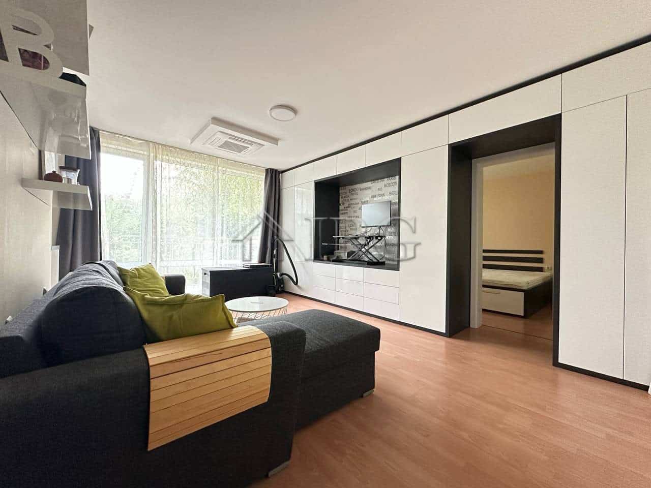 Ground floor 1-bedroom apartment with garden view at Crown Fort Club, Sveti Vlas.