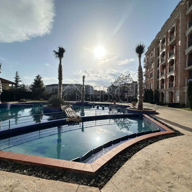 Pool with direct access and scenic surroundings near the sea.