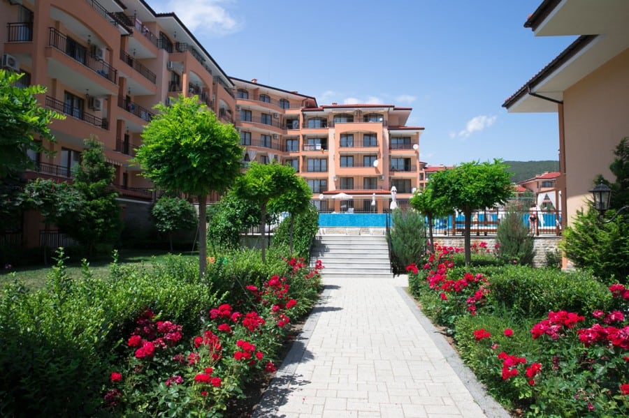 Beautiful garden view of Star Dreams apartment complex in Sveti Vlas, near the sea.