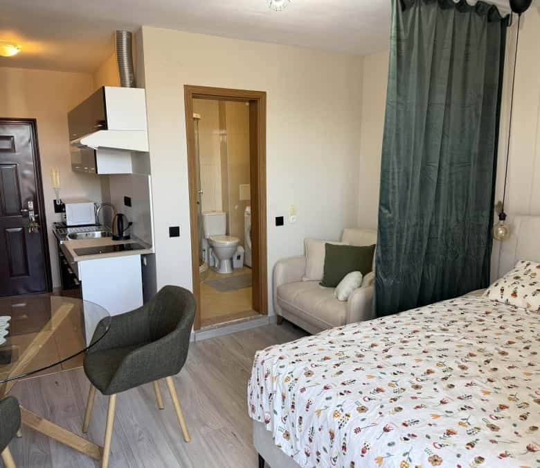 Cozy top-floor studio apartment of 36 sq.m. at Holiday Fort Club, Sunny Beach, perfect for relaxing.