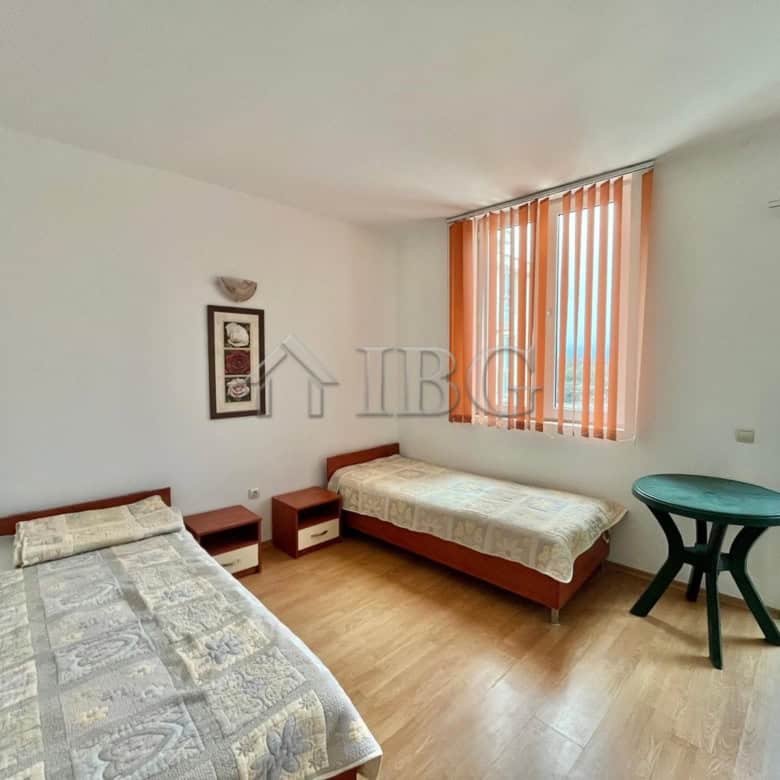 Bright apartment with 2 bedrooms and 2 bathrooms in Sunny Beach, perfect for holiday stays.