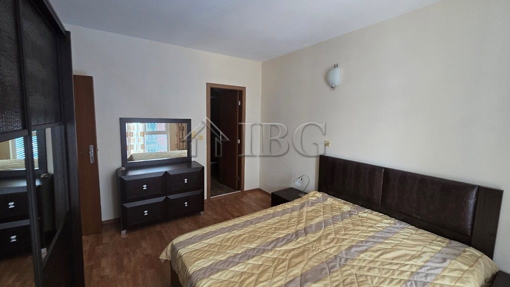 Bright 2-bedroom, 2-bathroom apartment overlooking the pool in Sunny Beach. Modern interior perfect.