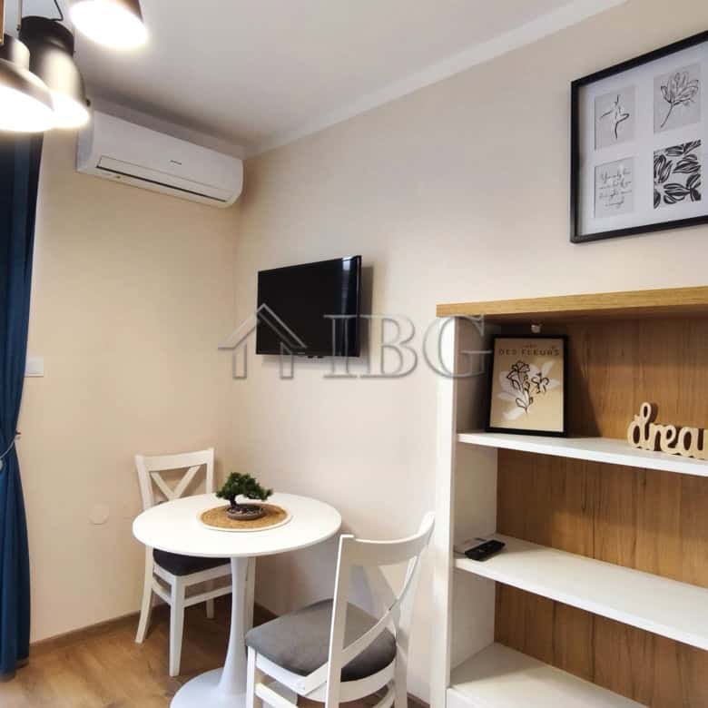 Cozy studio apartment with balcony overlooking the sea in Sveti Vlas, Bulgaria. Fully furnished with.