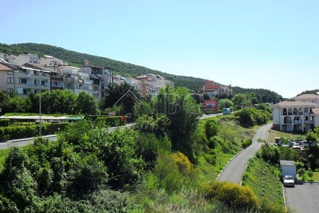 Sea view 2-bedroom apartment for sale in Complex Compass, Sveti Vlas, Dinevi Resort.