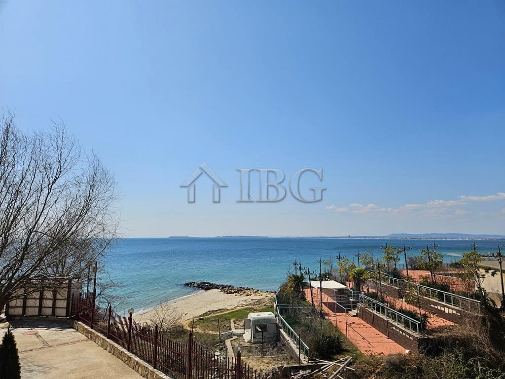 Sea view front line apartment at Panorama Fort Beach, Sveti Vlas.