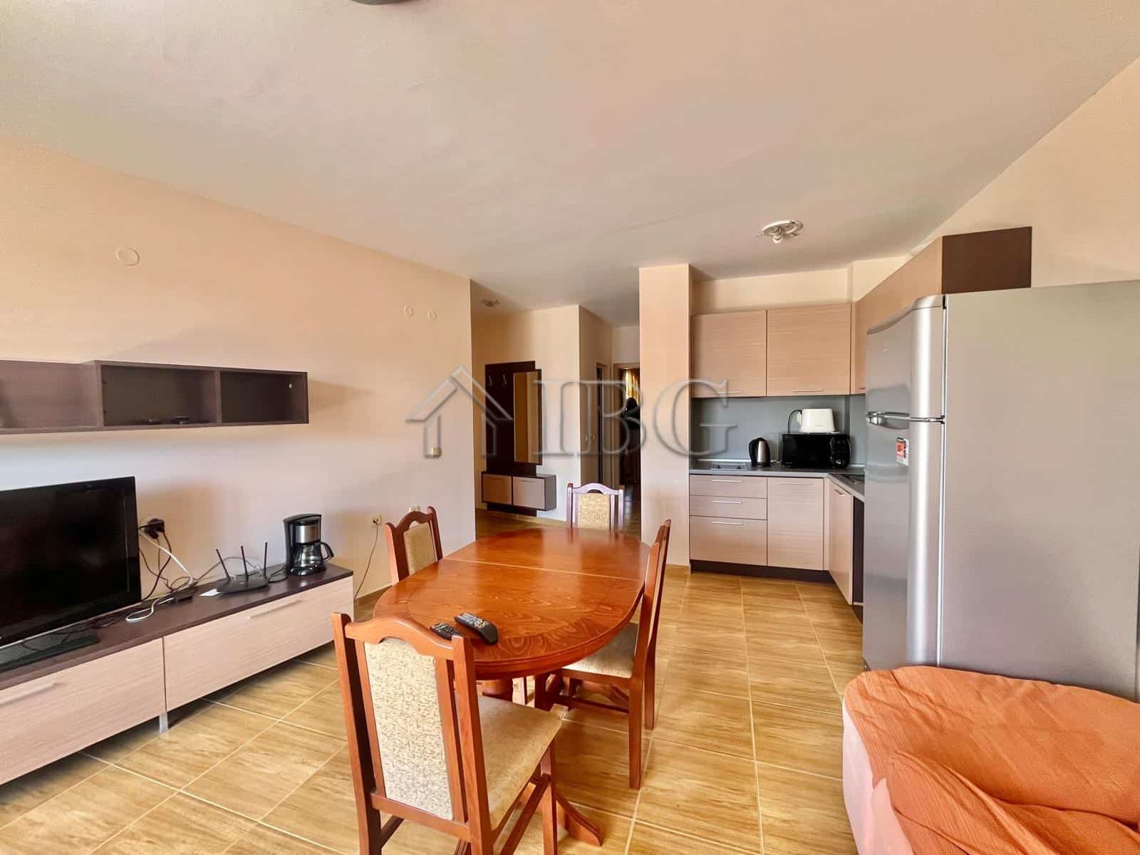 Bright 2-bedroom apartment in Panorama Dreams, Sveti Vlas with modern furnishings.