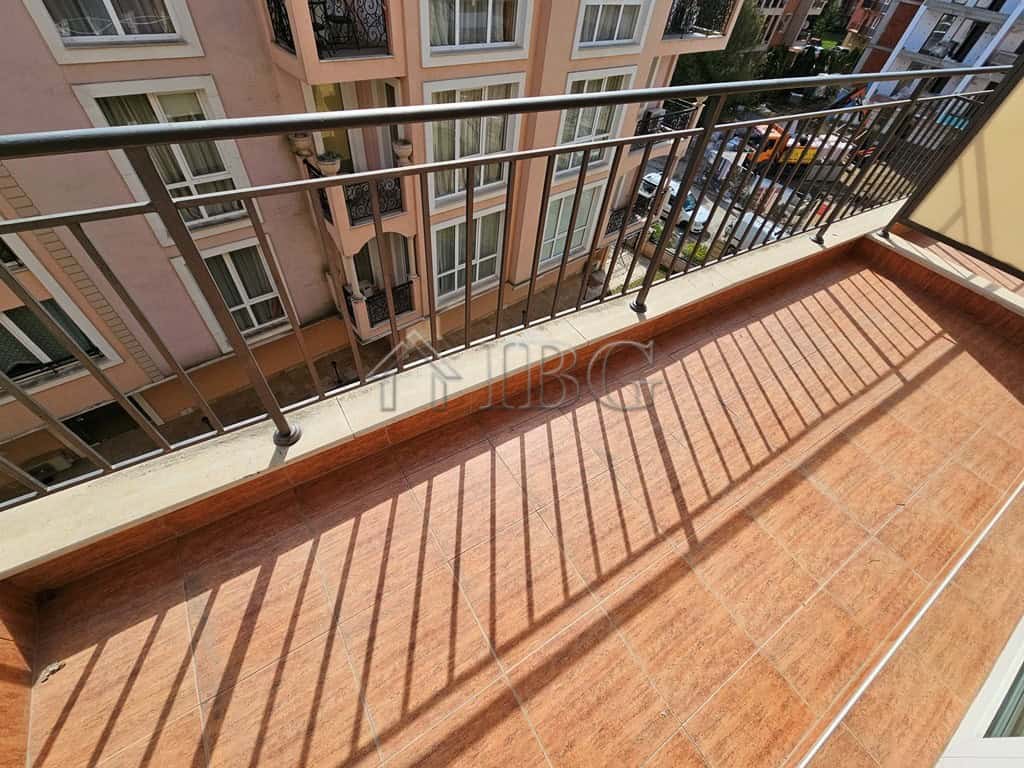 Furnished 42 sq. m. studio with balcony in Pollo Resort, Sunny Beach, offering sea views and modern.