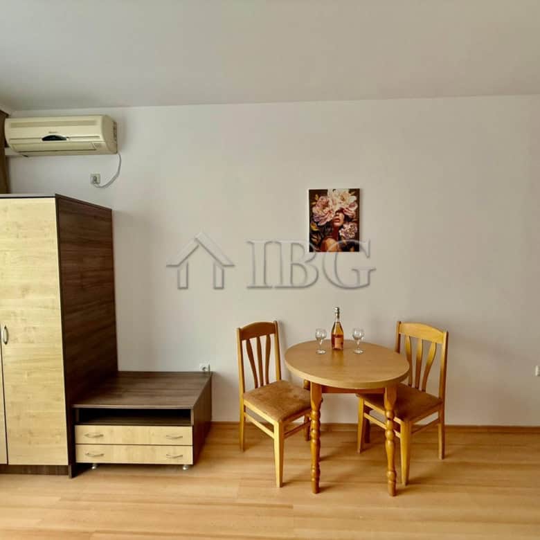 Cozy furnished studio with pool view for sale in Sunny Day 3, Sunny Beach.