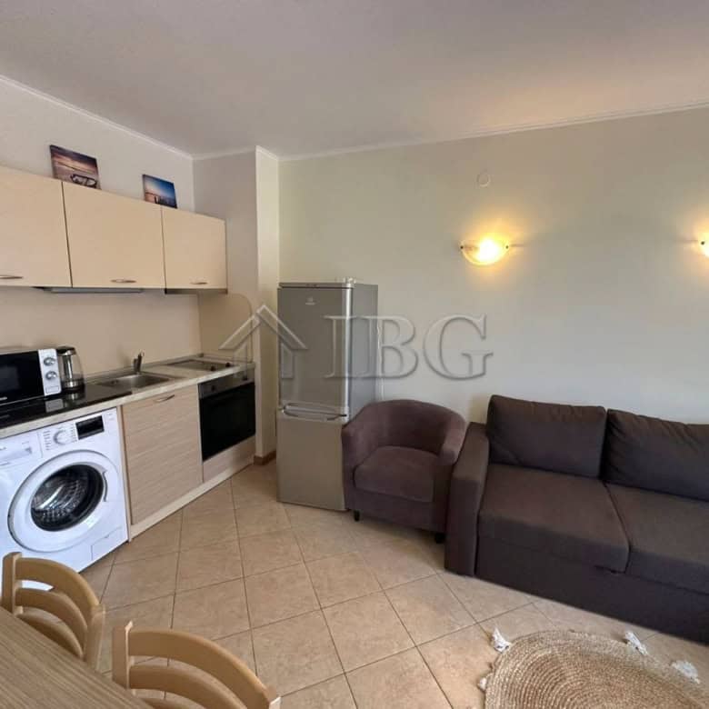 Furnished one-bedroom apartment in Royal Sun, Sunny Beach, featuring modern amenities and a comforta.