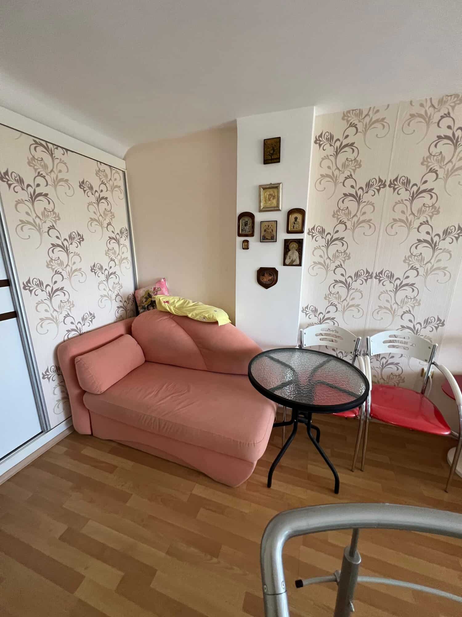 Charming one-bedroom maisonette with partial sea views in Sunny Beach, featuring stylish decor and c.