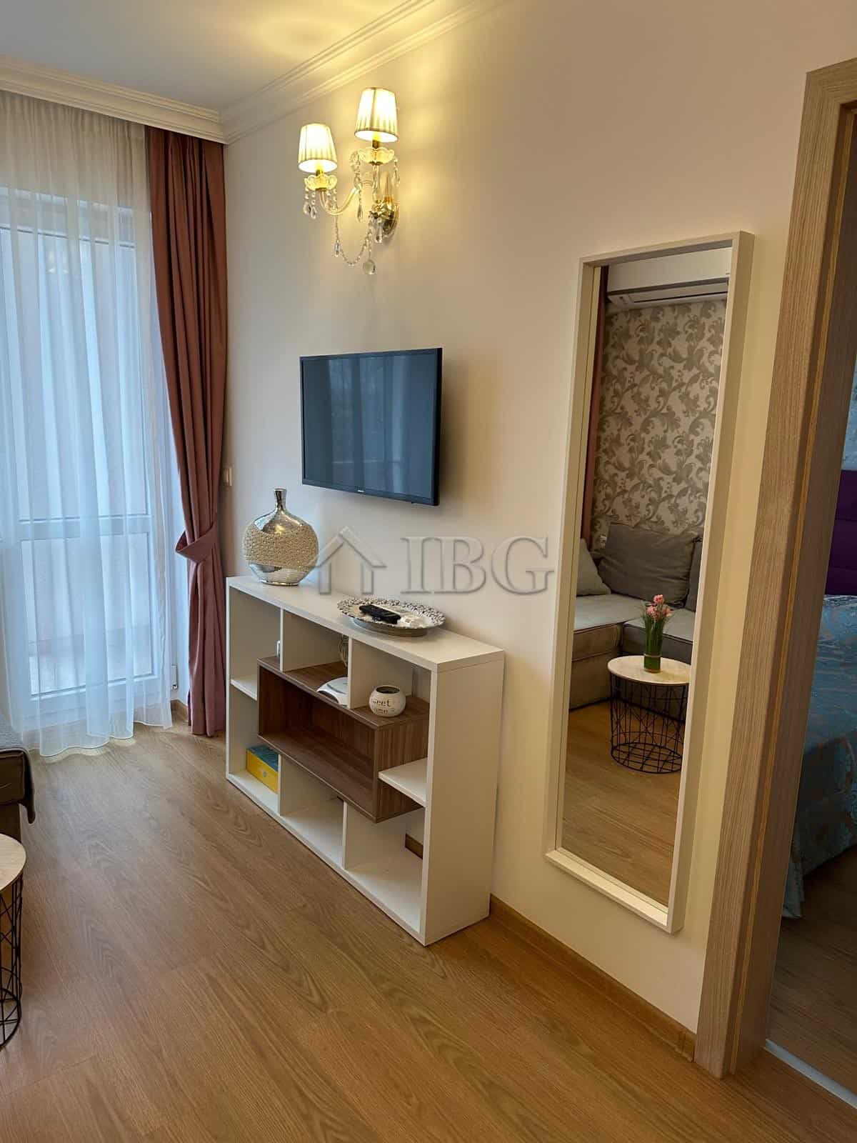 Modern 1-bedroom apartment with elegant decor in Sunny Beach, Bulgaria.
