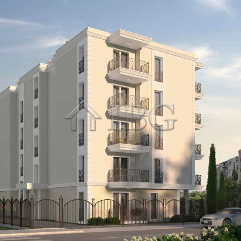 New studio apartment with balcony in La Mer Silver Residence, Sunny Beach, Bulgaria.