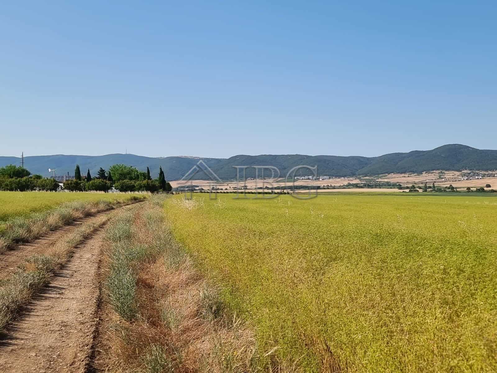 Land Plot for Sale in Drenaka, Tunkovo, Bulgaria.