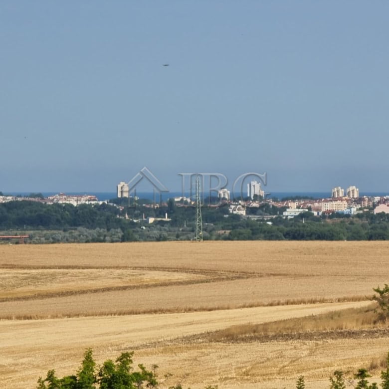 Building plot for sale in Tunkovo, Burgas region, Bulgaria with scenic countryside views.
