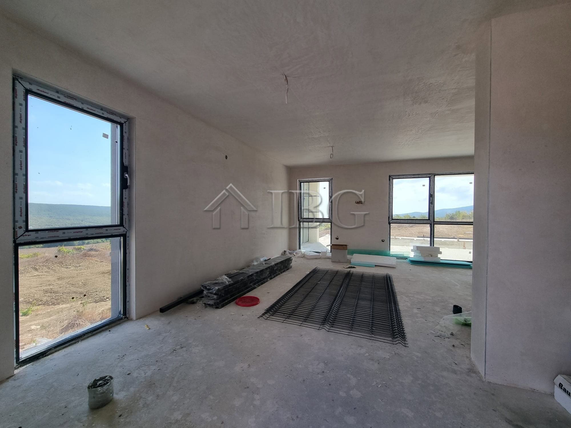 House with pool and sea view in Banya Village, Burgas Region, under construction. Spacious interior.