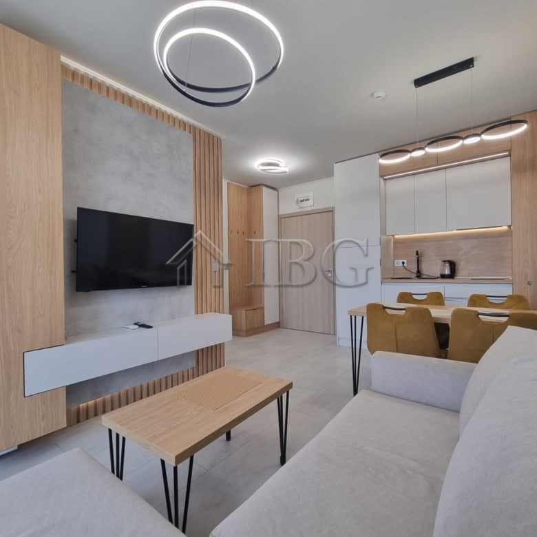 Bright 1-bedroom apartment with contemporary decor in Domenico Complex, Sunny Beach. Perfect for com.