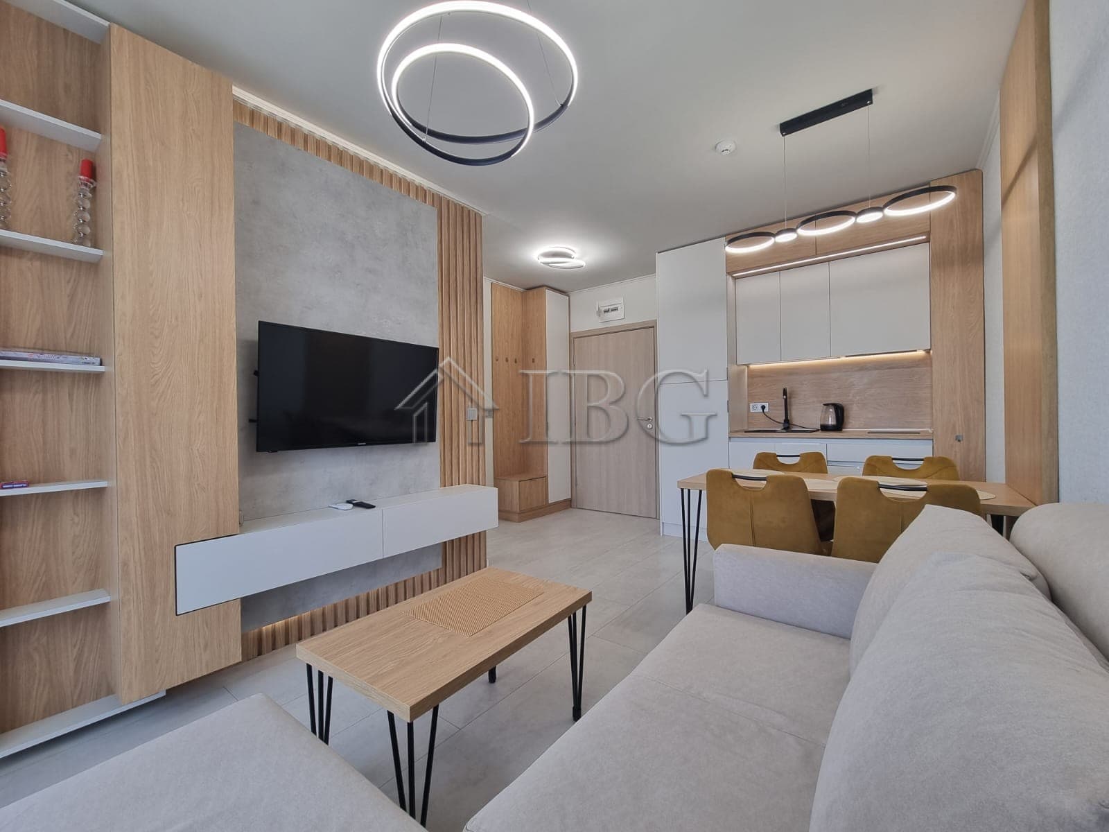Bright 1-bedroom apartment with contemporary decor in Domenico Complex, Sunny Beach. Perfect for com.