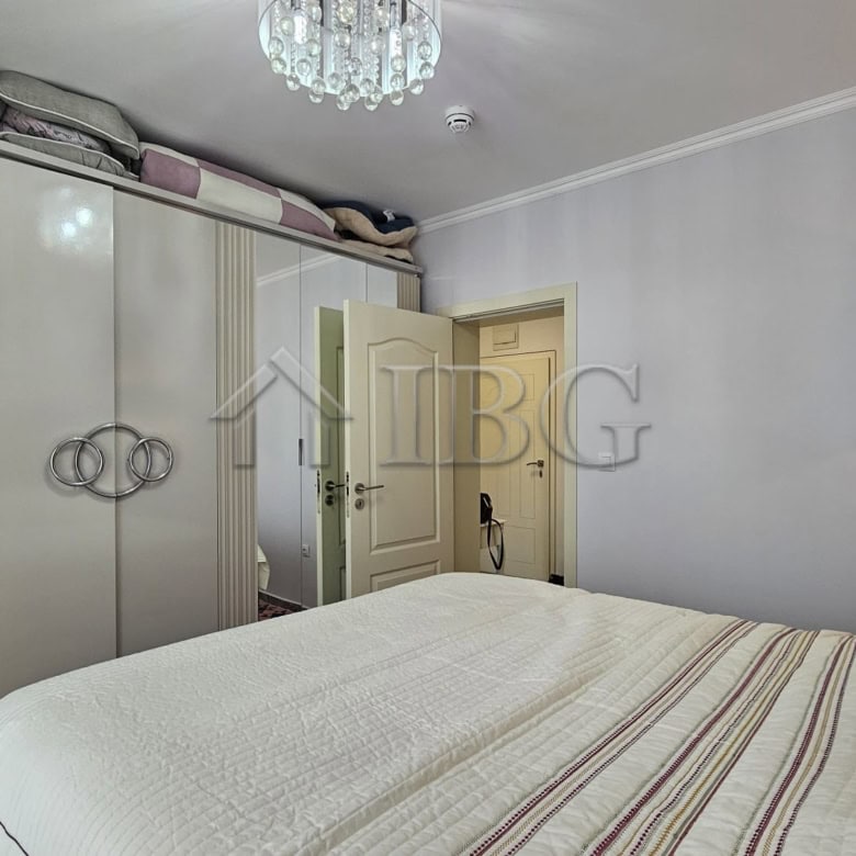 Bright one-bedroom apartment in Valencia Gardens, Nessebar, perfect for comfortable living or invest.