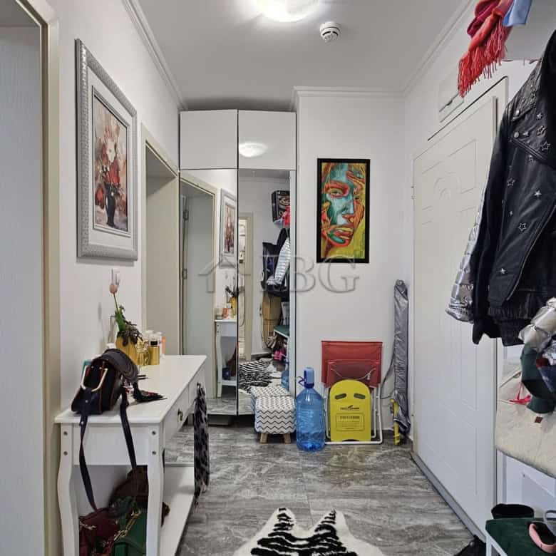 Bright entry hall with stylish decor and organized storage in Valencia Gardens, Nessebar.