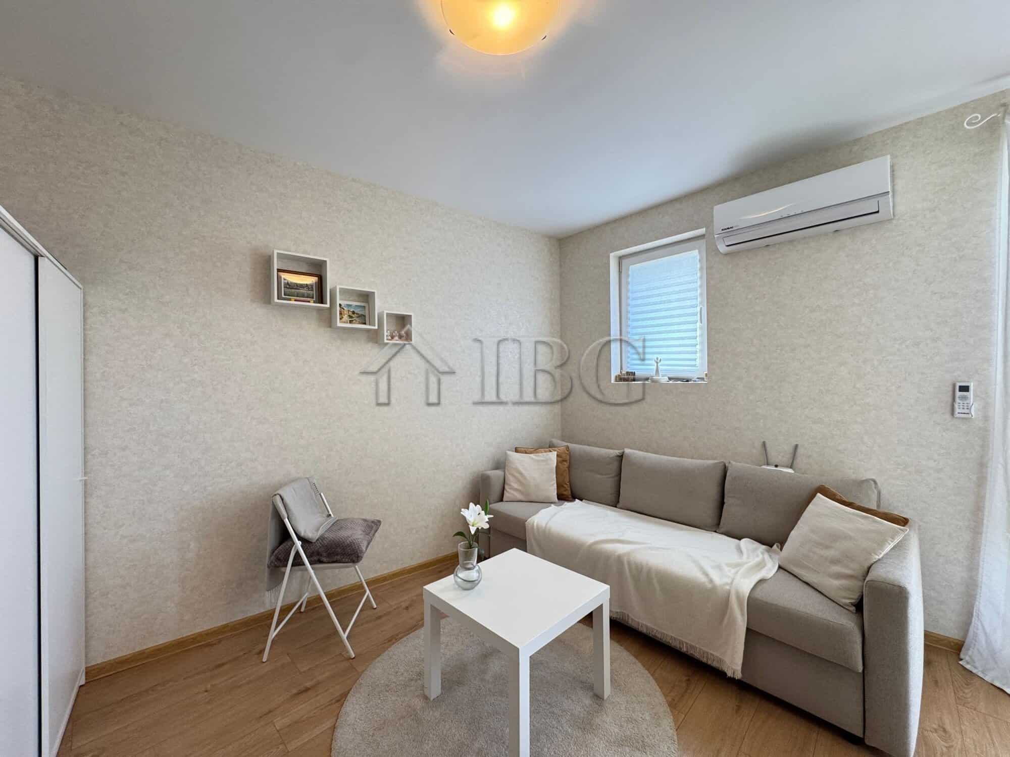 Bright studio for sale in Aphrodite Park, Sunny Beach, with modern furnishings and a cozy living spa.