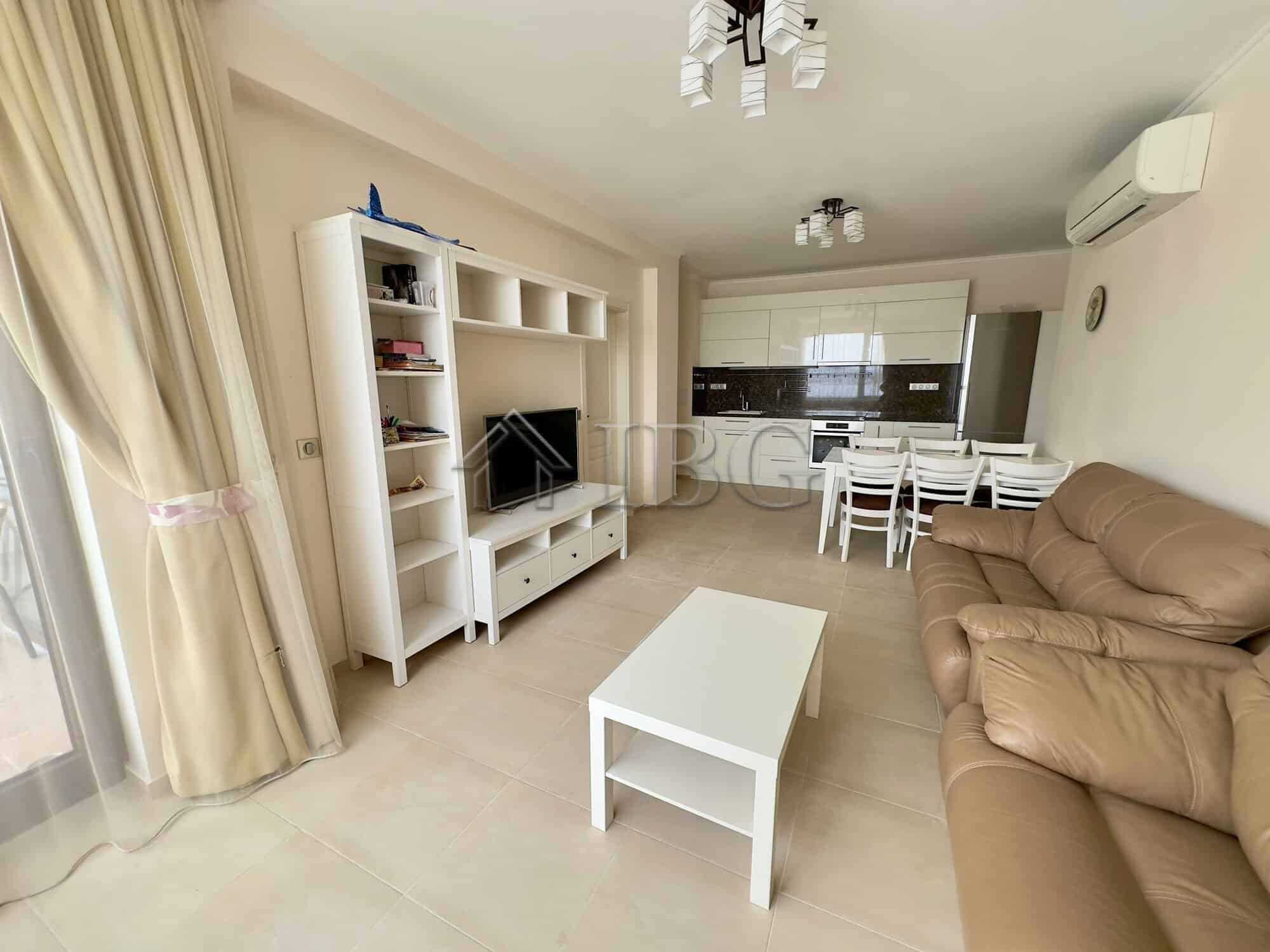 Modern 3-room apartment with front sea view near Akrotiria Beach, Nessebar.