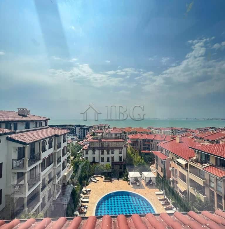 Sea View 3-Bed Apartment with Panoramic Views in Sveti Vlas.