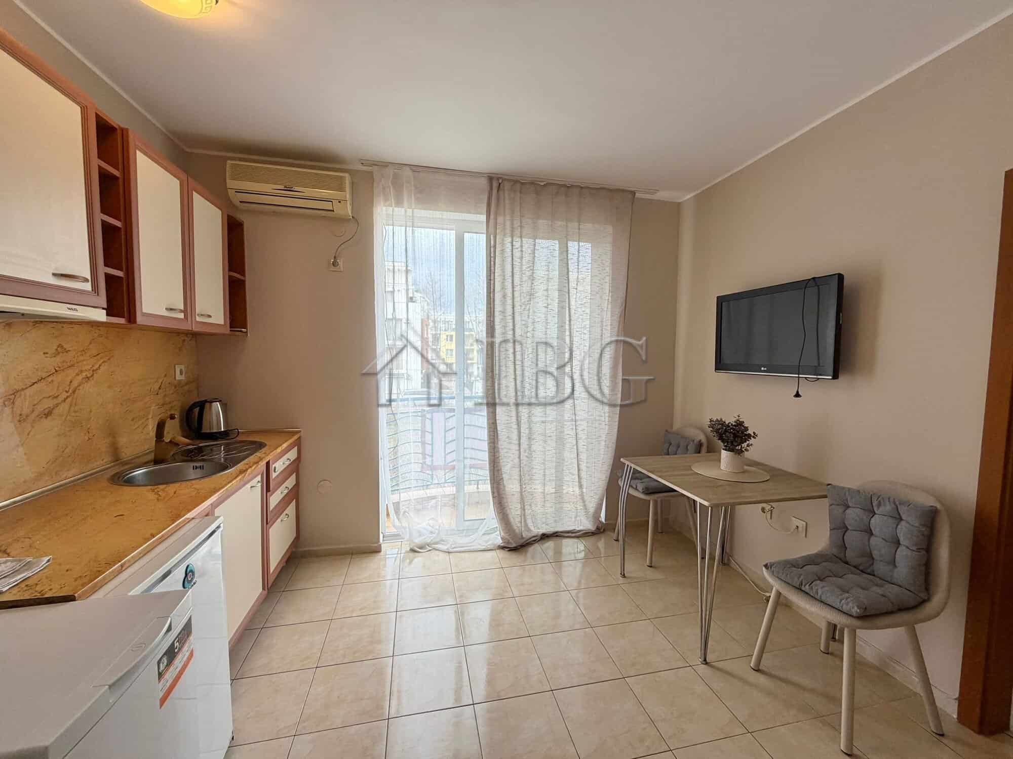 Bright 1-bedroom apartment with balcony in Sunny Day 3 Complex, Sunny Beach.