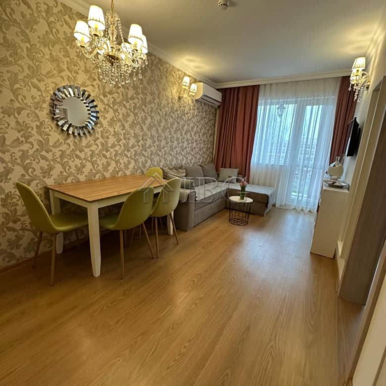 Modern 1-bedroom apartment with elegant decor in Sunny Beach, perfect for comfortable living and inv.