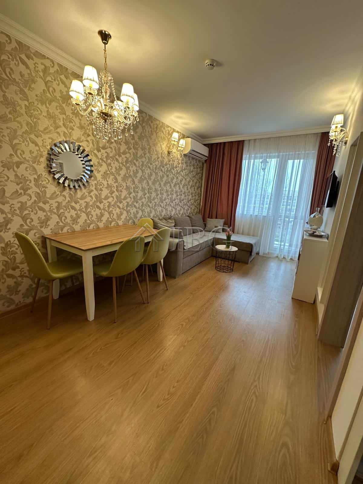 Modern 1-bedroom apartment with elegant decor in Sunny Beach, perfect for comfortable living and inv.