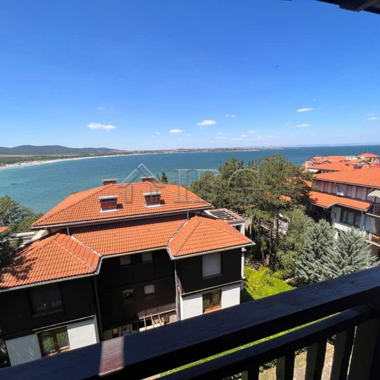 Sea view apartment in Santa Marina, Sozopol with panoramic ocean vistas and modern amenities.