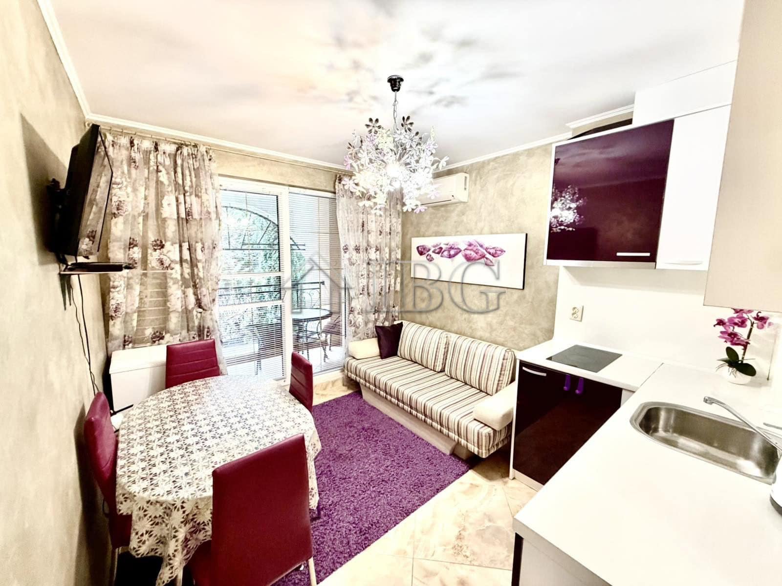 Cozy one-bedroom apartment with private park space in Venera Palace, Sunny Beach, offering comfort a.