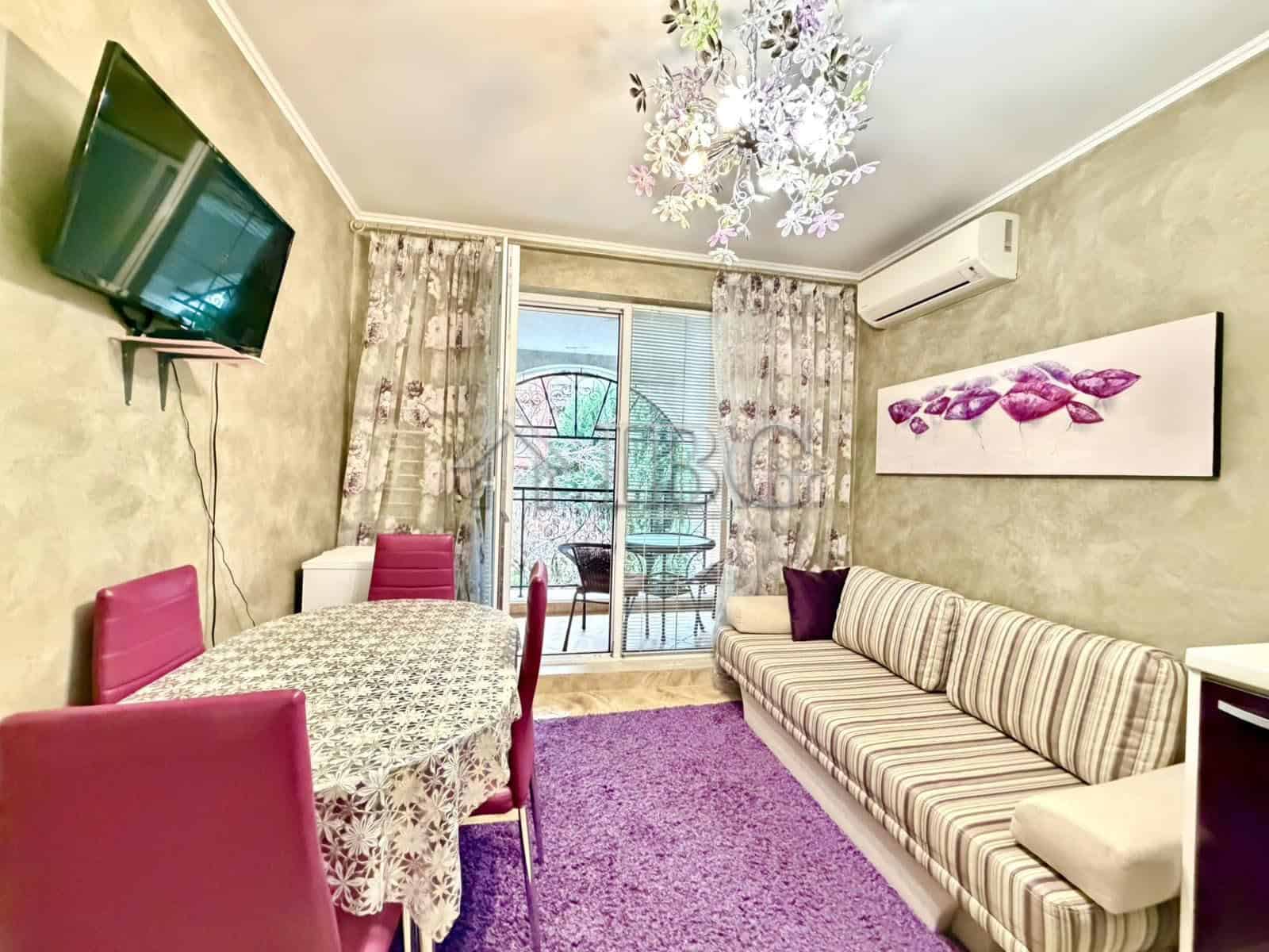 Cozy one-bedroom apartment with private park space in Venera Palace, Sunny Beach, offering comfort a.