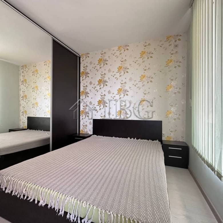 Comfortable 1-bedroom apartment with modern furnishings in Ravda residential building. Perfect for s.