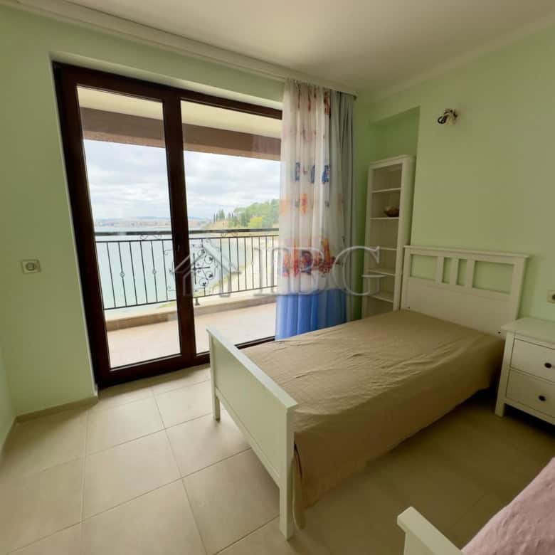 Spacious 3-room apartment featuring front sea views near Akrotiria Beach, Nessebar. Perfect for rela.