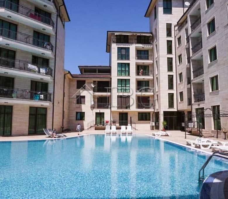 Bright one-bedroom apartment at Amadeus Lux with pool view in Sunny Beach, Bulgaria.