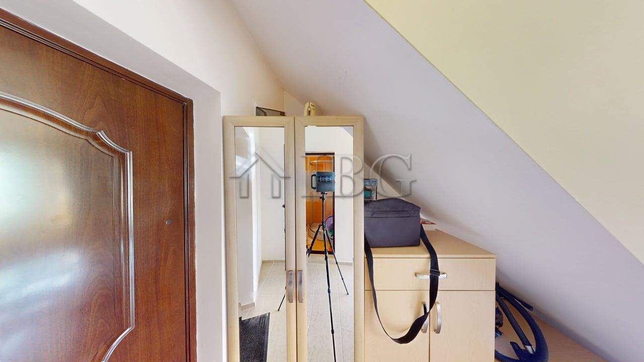 Bright one-bedroom apartment with two bathrooms in Amber Beach Complex, Sunny Beach. Perfect for com.