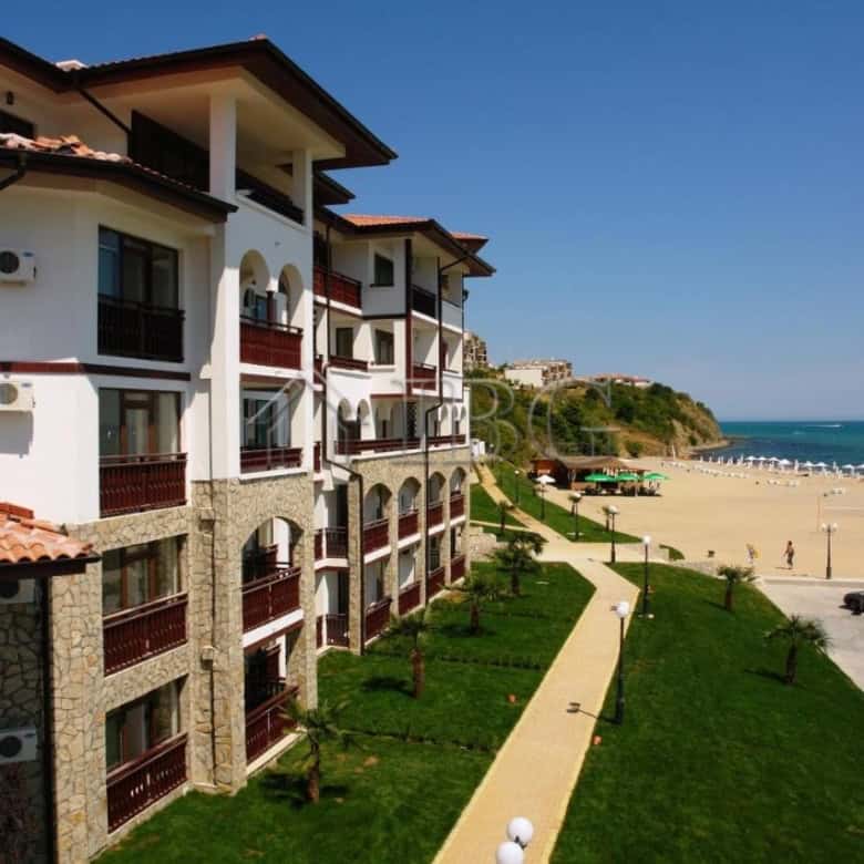 Sea view furnished apartment in Sveti Vlas, first line to the beach. Modern amenities, balcony, and.