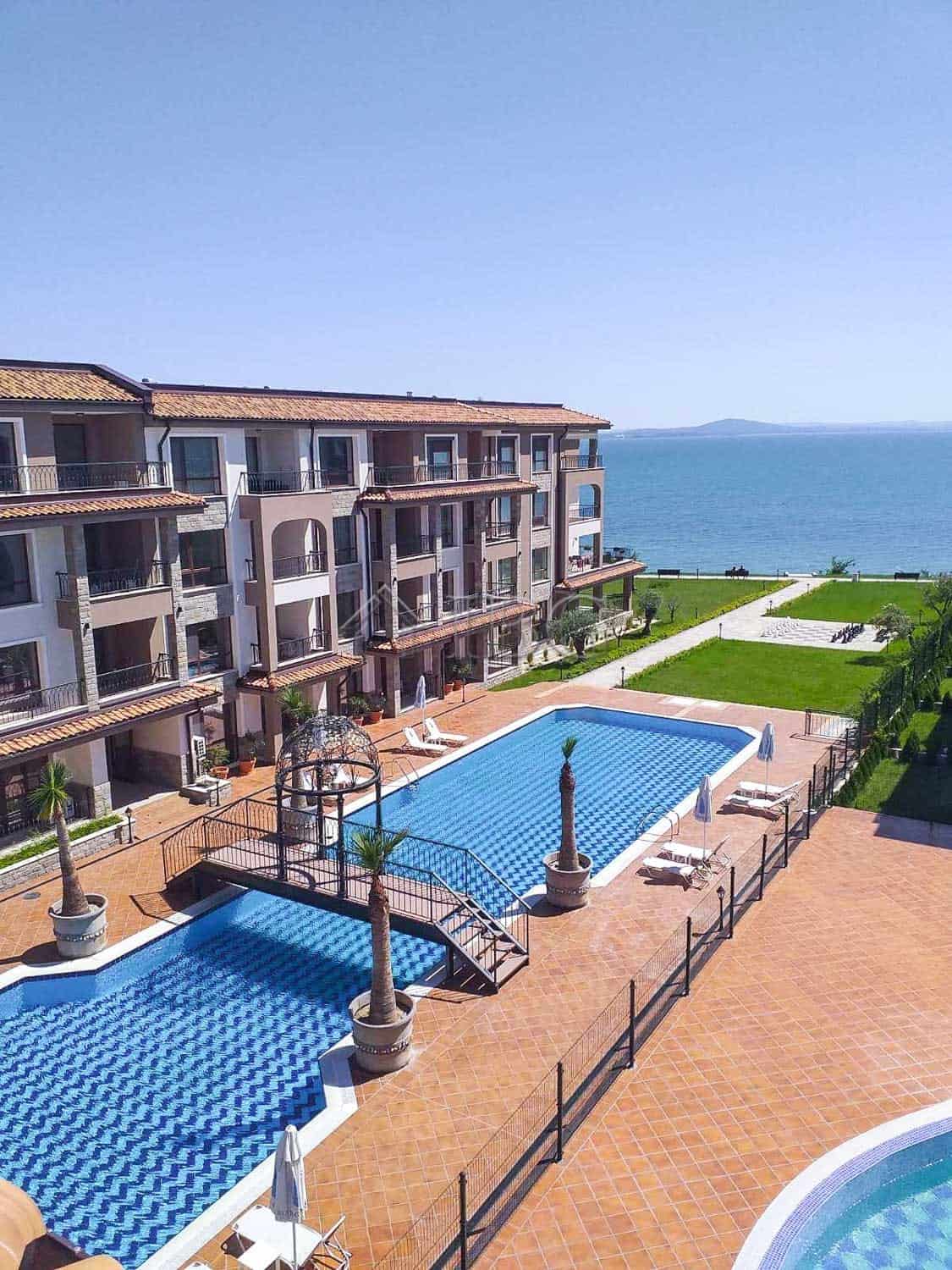 Sea view 1-bedroom apartment in Burgas Beach Resort with pool access.