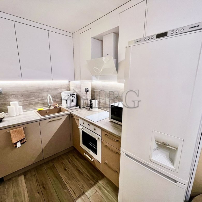 Modern kitchen in a 1-bedroom apartment with sea view at Burgas Beach Resort.