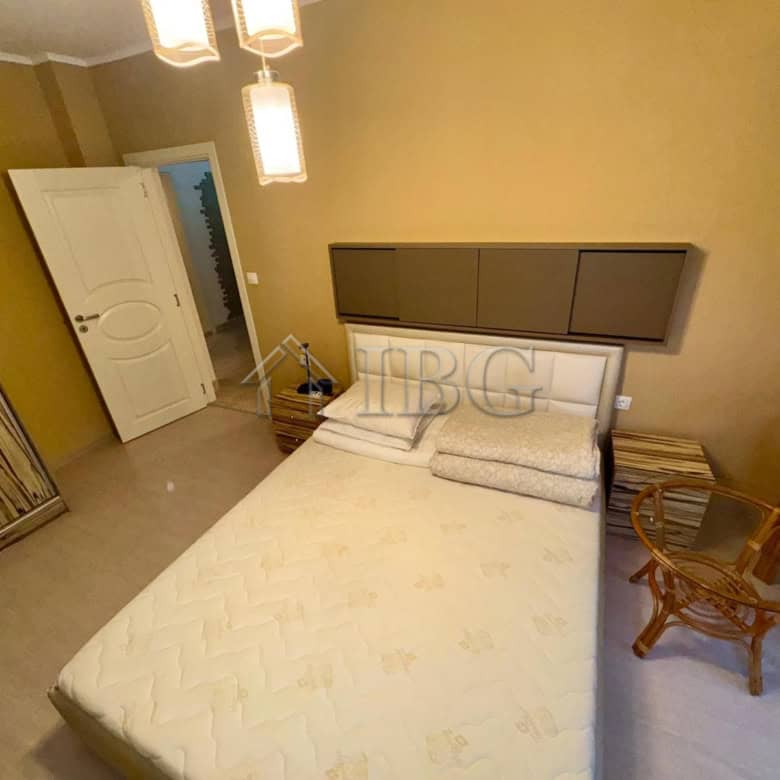 Bright 2-bedroom apartment in Esteban Complex, Nessebar, Bulgaria. Modern furnishings, cozy ambiance.