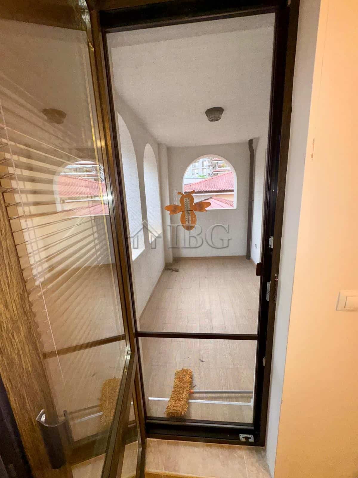 Apartment with balcony and scenic views in Esteban Complex, Nessebar.