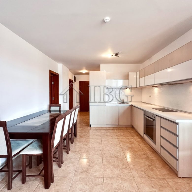 Spacious 2-bedroom apartment offering stunning sea and pool views in Sveti Vlas, perfect for relaxin.